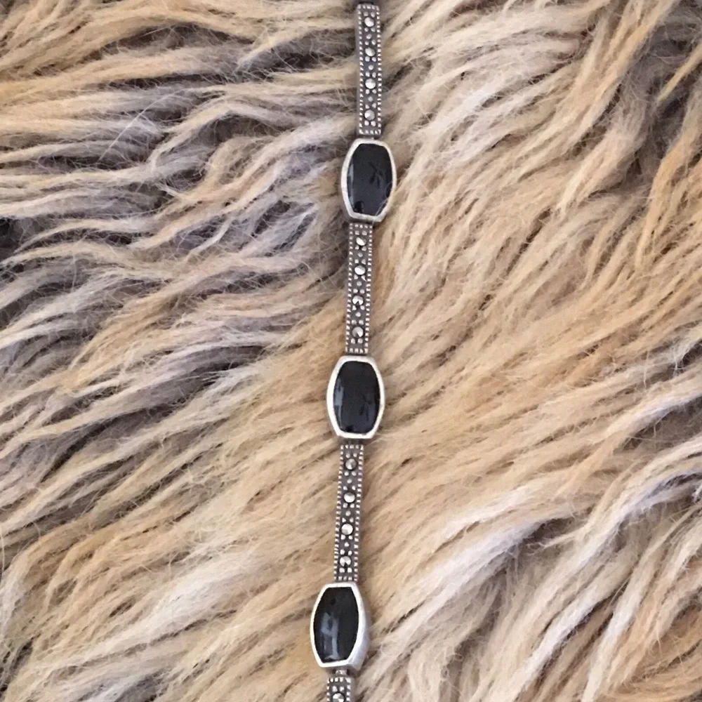 Vintage sterling black onyx marcasite bracelet